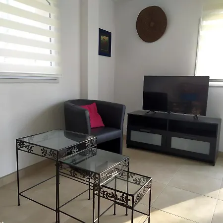 Chantegarrigue דירה *